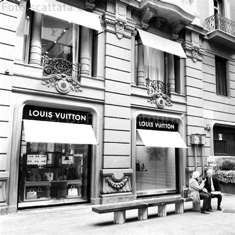 louis vuitton napoli photos